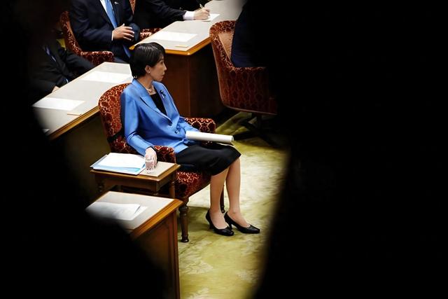 席次过半！高市早苗勉强存活，新首相人选已曝光，对华态度不简单