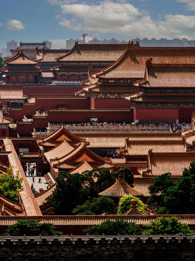 东城	，你好美丽！