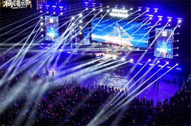 北纬30°的清凉经济 涪陵极光音乐节燃动夏日消费新热潮