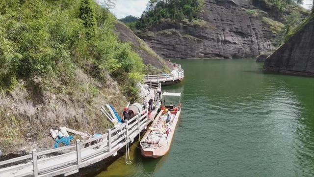 冠豸山景区假期启用沿湖步栈道 门船票分开售卖提升游览体验