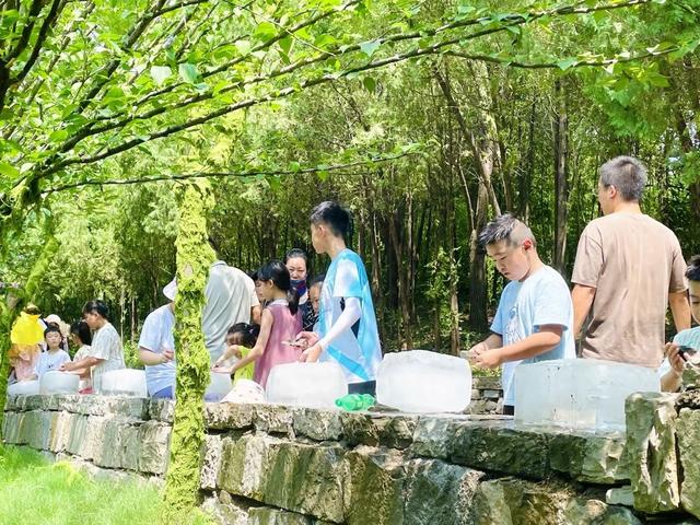 “物理+魔法”硬核降温！双倍清凉，爽感拉满！