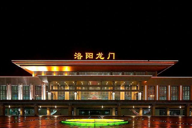 西安没想到	，南京也没想到，如今的中国洛阳，已成为全国焦点