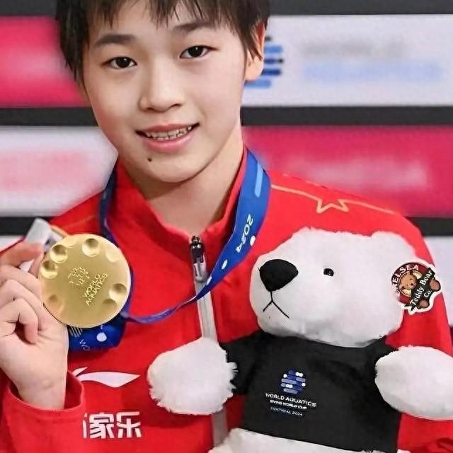 全红婵爸妈也没有想到，别墅封顶不久，一家人走上了大衣哥的老路