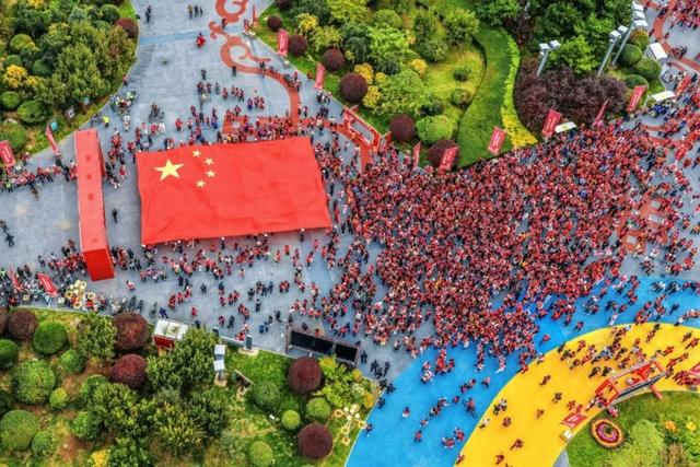 跟着活动游赛罕 | 呼和浩特雕塑艺术馆：多元艺术碰撞，燃动国庆华诞激情