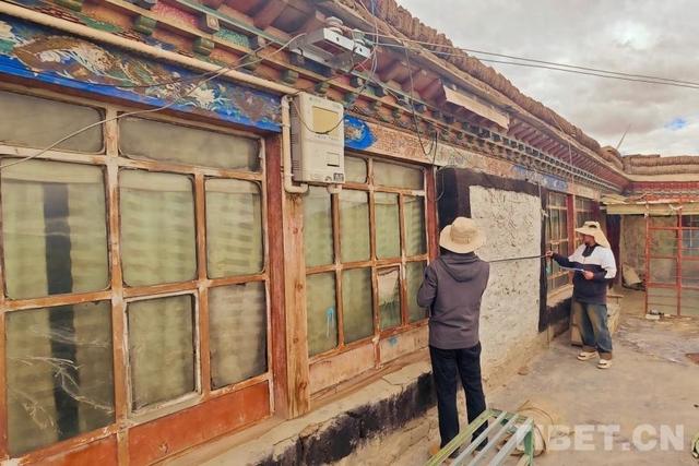西藏萨迦县协同推进地震灾后重建和城乡历史文化保护传承工作