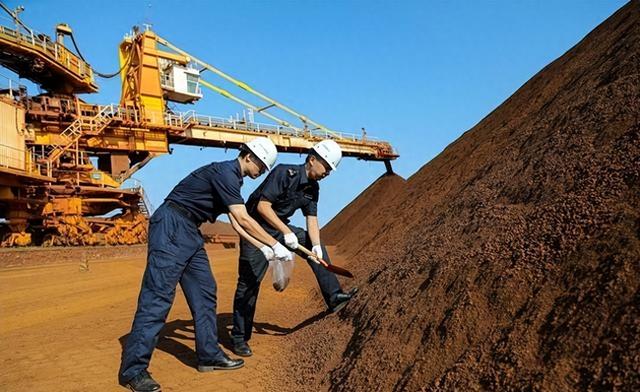 中国打破铁矿石垄断！隐忍20年，赢得定价权，打好“翻身仗”