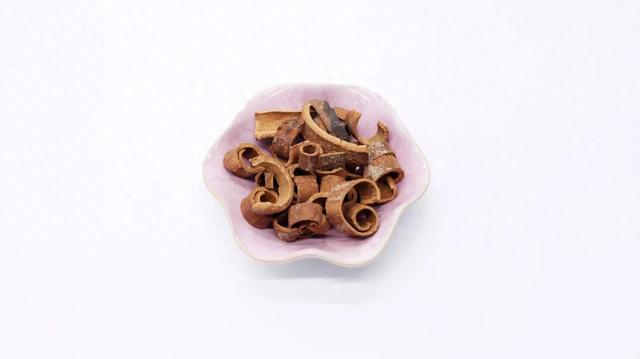 中医所讲的动了龙中之火是什么意思(水寒不养龙上热下寒)