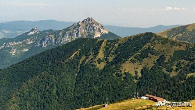 松原市哈达山记：松花江畔的陡峰胜境
