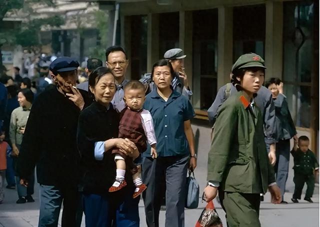 1979年计划生育，一家只准生一个，陈云：搞不好要被骂断子绝孙