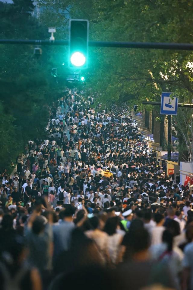 越夜越精彩！长春这条老街，根本逛不够！