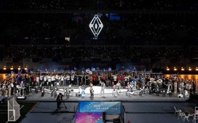 智竞向未来 2025世界人形机器人运动会启幕