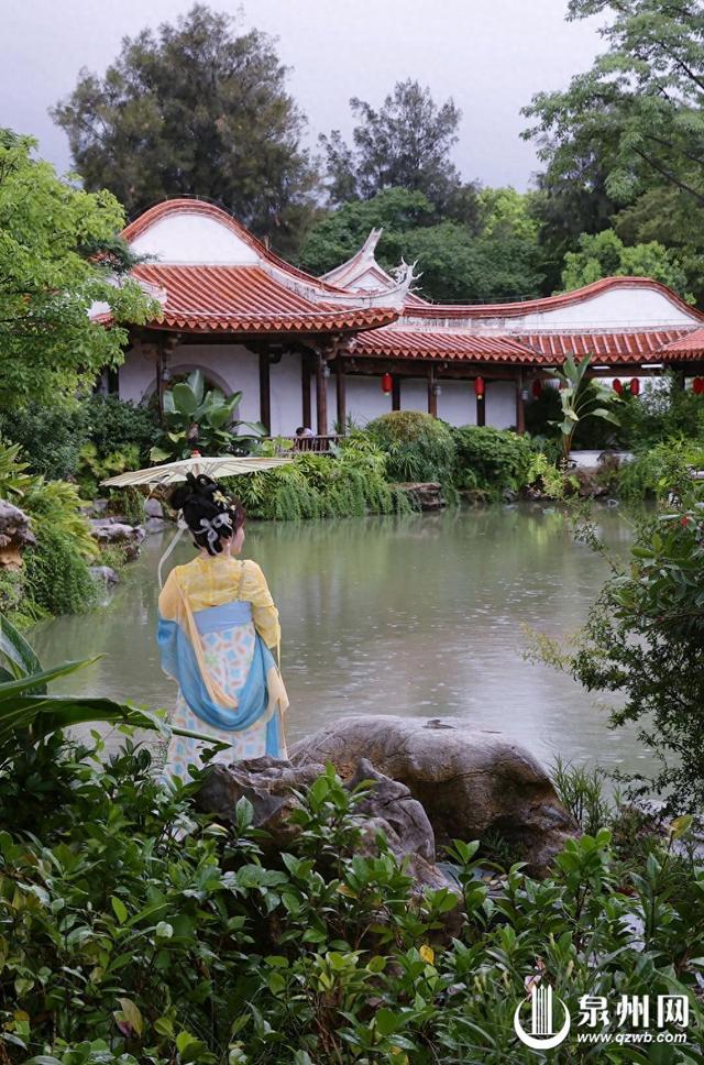 泉州西湖公园：烟雨桃花岛 梦回“江南”情
