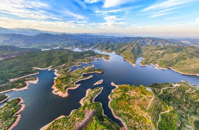 江西南丰：生态水库风光美