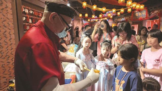 “出片经济”刷新福建消费热力图