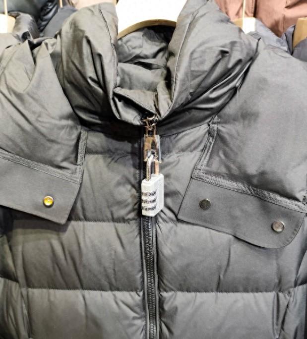 保护老板25攻略（被恶意退货怎么办从密码锁到巨型吊牌）