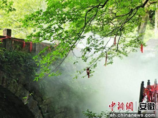 休宁县齐云山以“微打卡”点睛“大旅游”