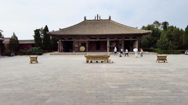 万荣稷王庙就在那里，梁思成带着营造法式寻找，为何会三次扑空？