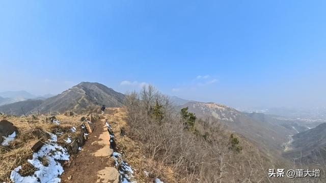 山野救援是不是该适当收点费了？