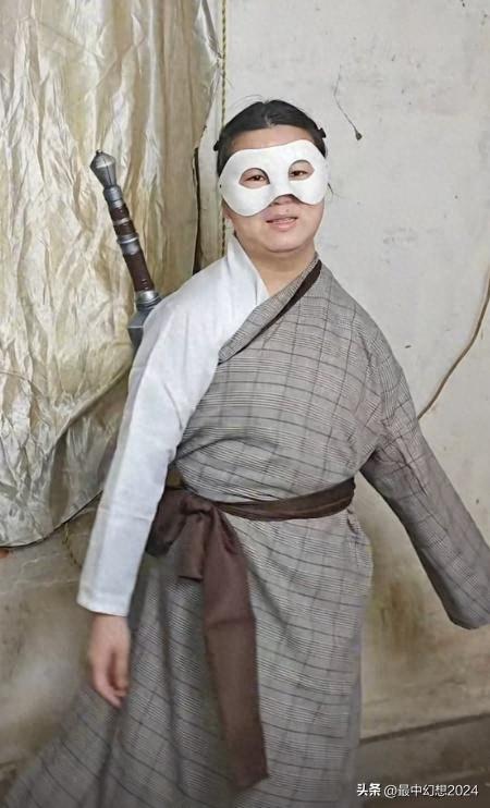 农村独臂女孩模仿杨过走红:执行力的重要，未来她会如何?