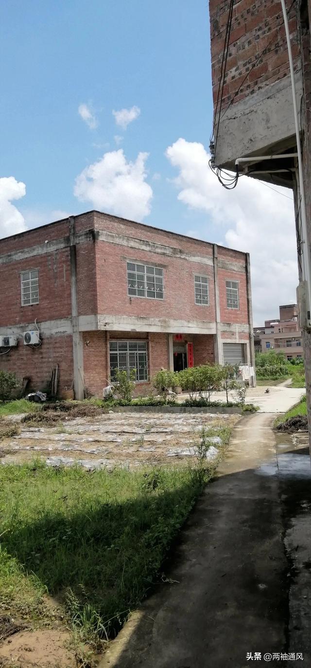 回农村住了几天，发现现在的农村，与以前的完全不同。