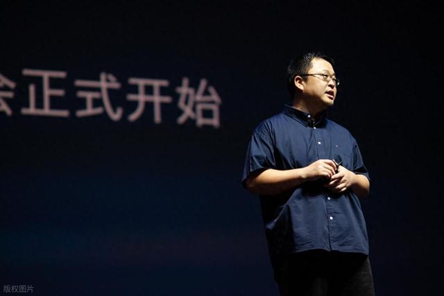 罗永浩都来做视频播客了，这里面到底有什么赚钱机会？