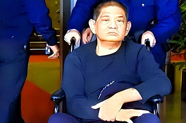 没女人吃不下饭？台湾丑男富豪花20亿泡妞，64岁惨死无人问津