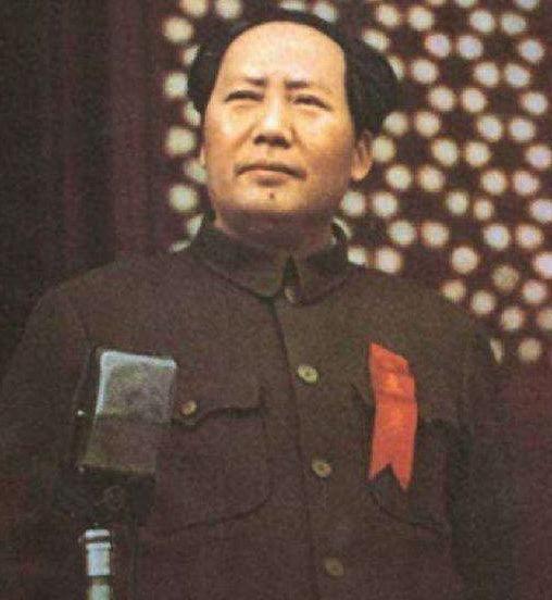 谭政谈完话准备离开，毛主席突然叫住：你数一数毛泽东多少笔画