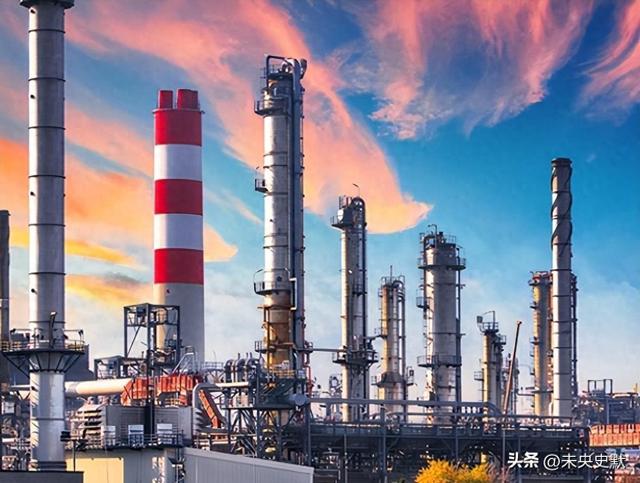 明抢5000万桶石油后，特朗普转头才发现：中国连一桶都不肯买了