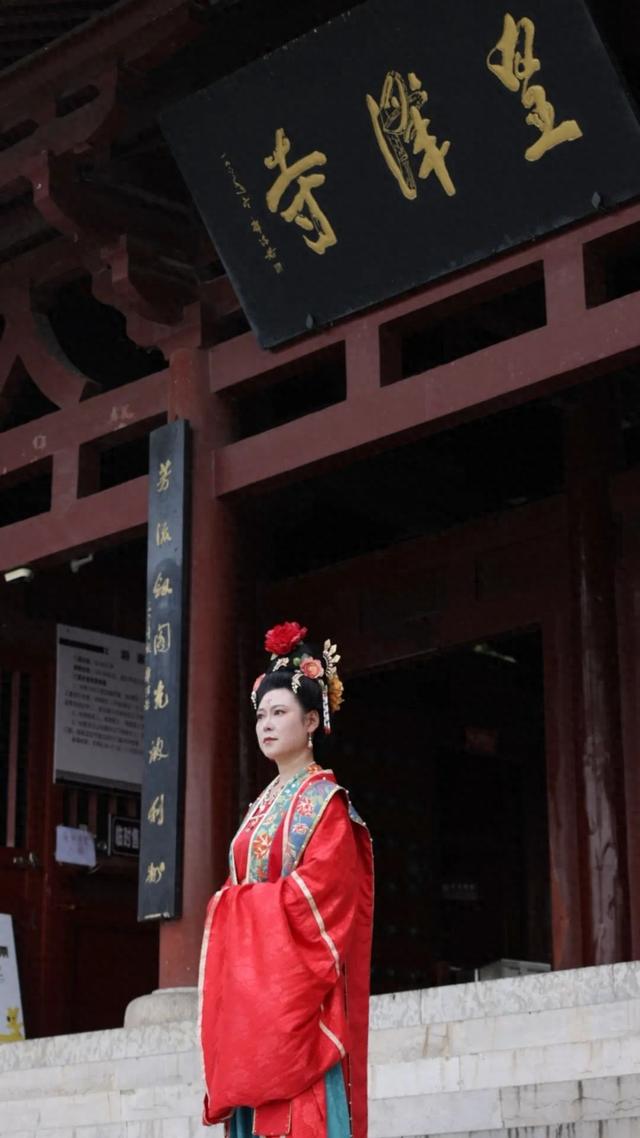 皇泽寺前，再现唐装汉服之美！