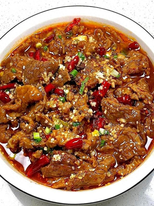 俗话“小暑吃豆，大暑吃肉”，有条件建议多吃3肉，活力满满度夏