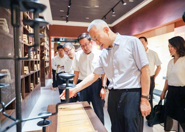 唐培宏调研文旅工作