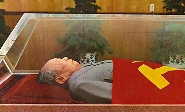 毛主席遗体至今仍面色红润，但防腐费用每年需上亿元，是真是假？