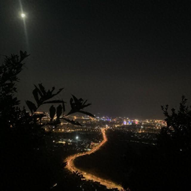 夜爬文案，夜色下另一种登山的浪漫