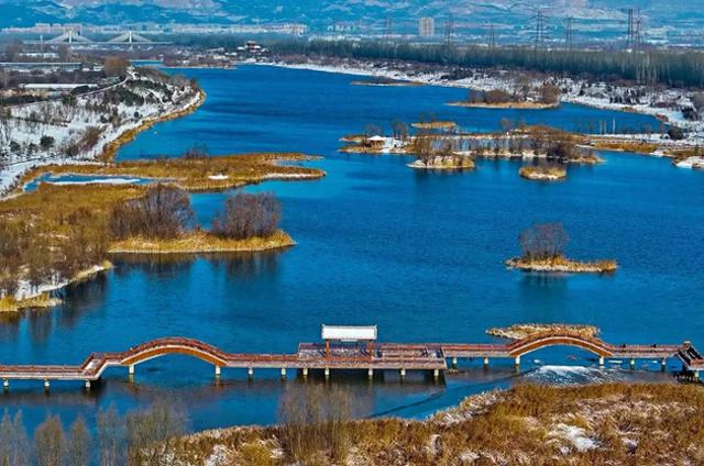 太原：雪后汾河如画