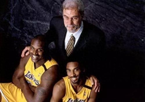 NBA总决赛经典时刻 - 2000年：奥尼尔和科比带领湖人夺冠