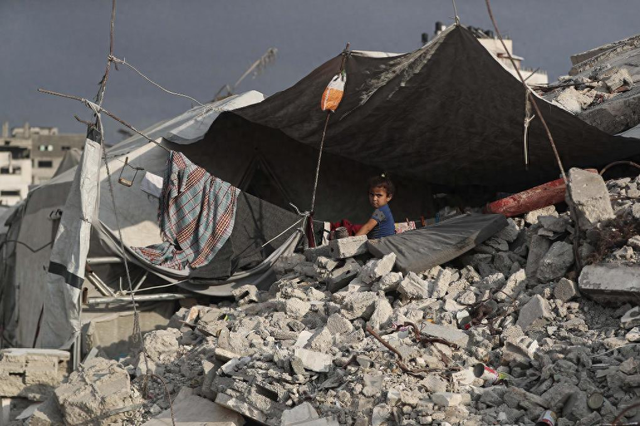 冲突升级！以军875次违停火袭击加沙，哈马斯否认爆炸关联