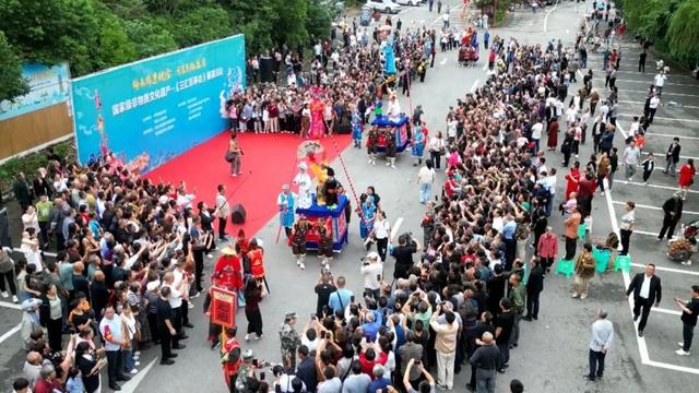 渠县：国家级非遗进景区 多彩假日畅享美好生活