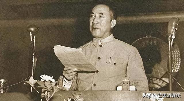 薄一波反对王震排中顾委副主任第二，遭拒后直言：我是常委有这权