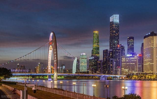 广东人口最多的城市，比佛山、惠州总和还多，面积却不到韶关12