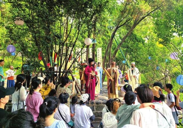 蓬莱阁景区逆势破局，暑期接待游客量增长23%