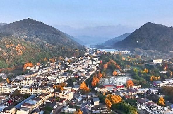 别挤网红地！彭州私藏世界级路线免费看雪山