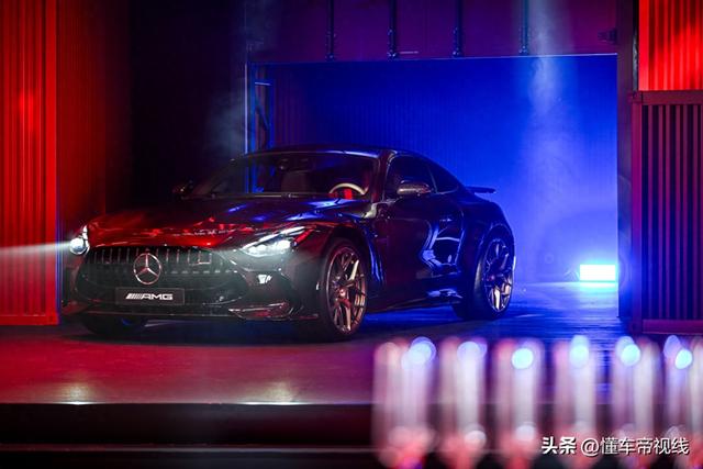 v8优化（新车｜V8发动机优化32秒破百）