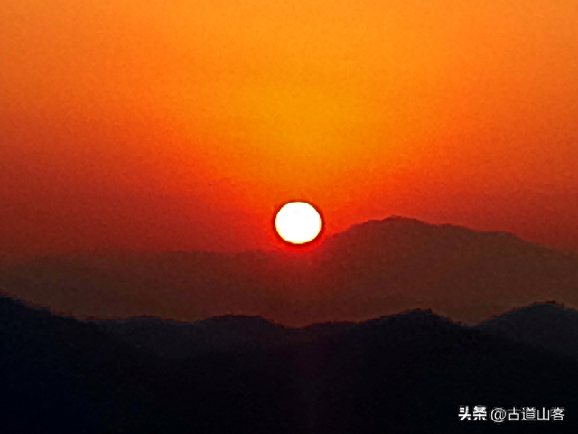 站在王山望秦王