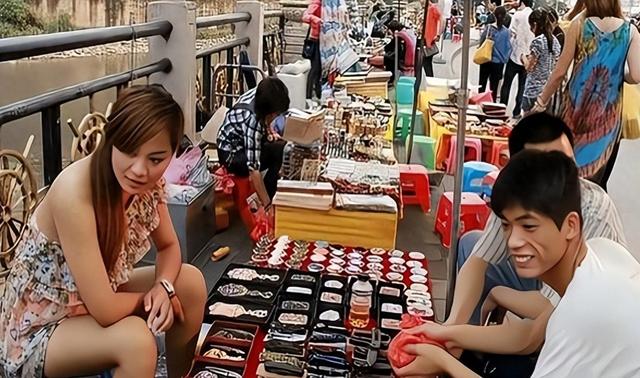 被判死刑她大喊：愿捐200万亿买自己小命，成为一只会下金蛋的鹅