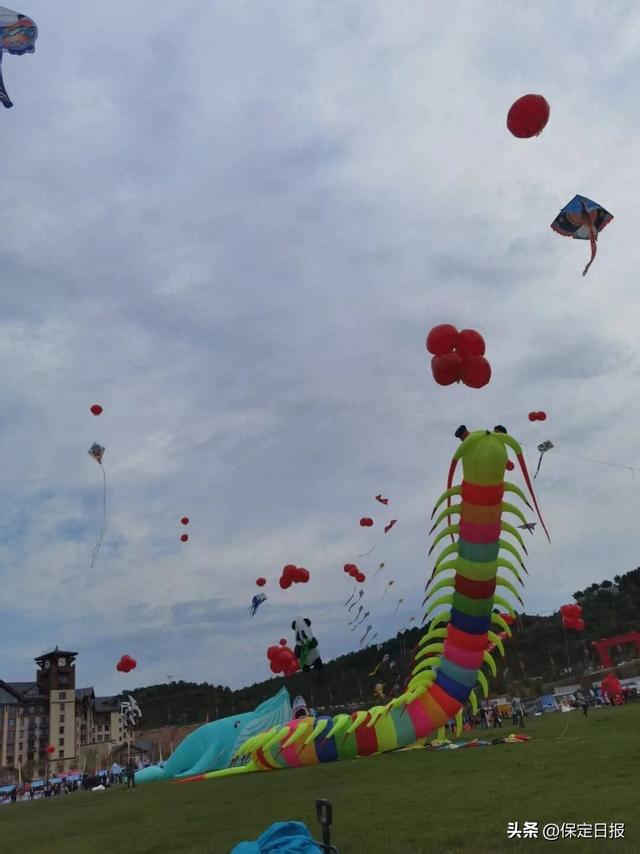 涞源：风筝艺术、非遗体验与极限探险共绘文旅画卷