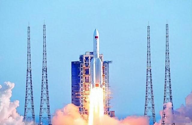 440公斤“小块头”能做什么？我国小卫星升空，让遥感圈坐不住了!
