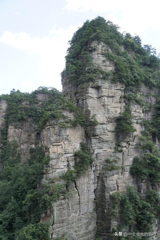 杨家界千米悬崖上的天空之路，揭秘杨家界“天然雕塑群”