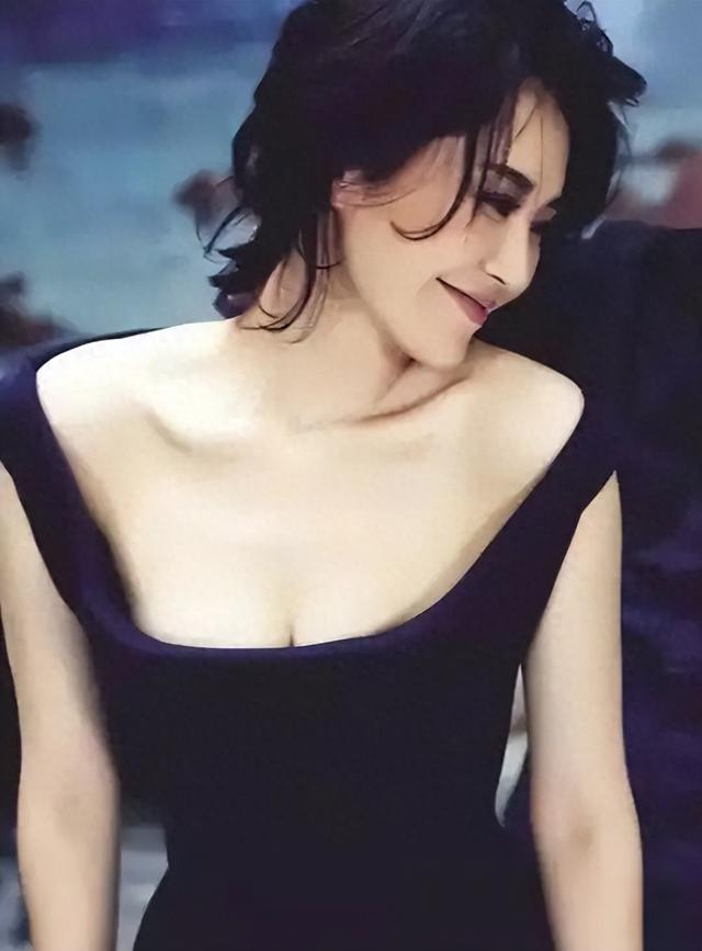 她一生"风流成性	、老少通吃"，撩汉无数，现如今56岁却依旧单身