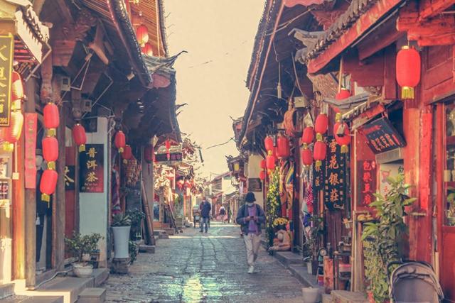 三赴束河：我在丽江的「慢时光陷阱」里，心甘情愿陷了三年