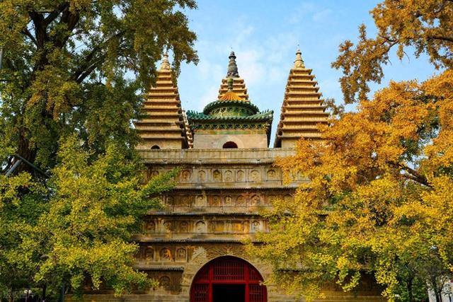 鎏金一瞬，六百年沉默‖北京五塔寺深秋漫行游记